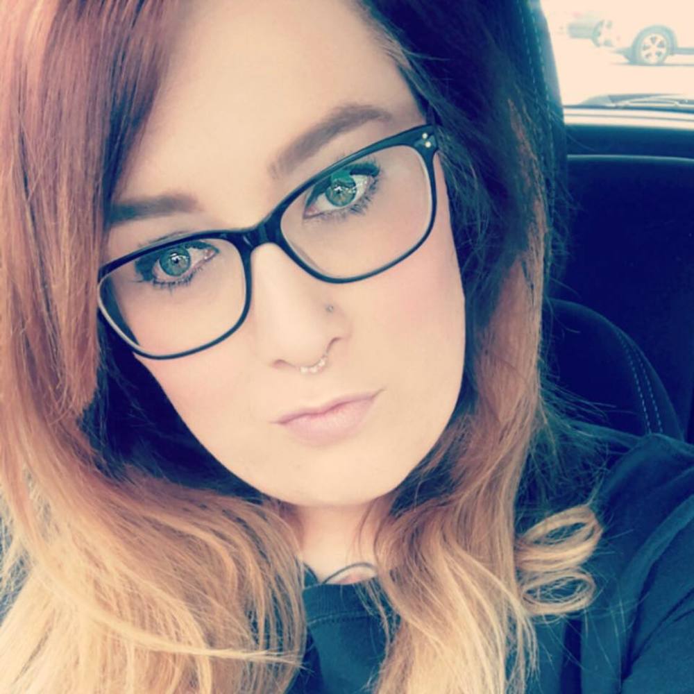 Meet your Posher, Amber